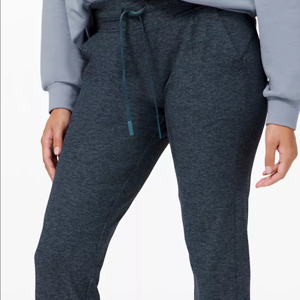 Lululemon Ready to Rulu Jogger size 6